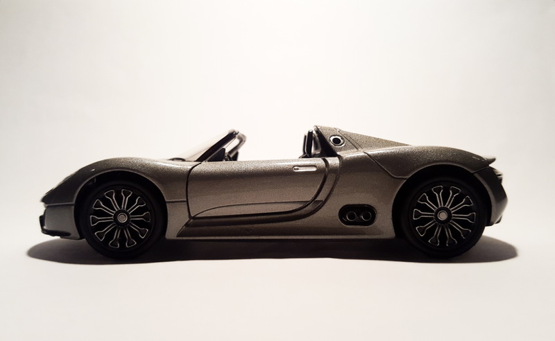 Illustration for article titled The Stuttgart Spyder Supershow